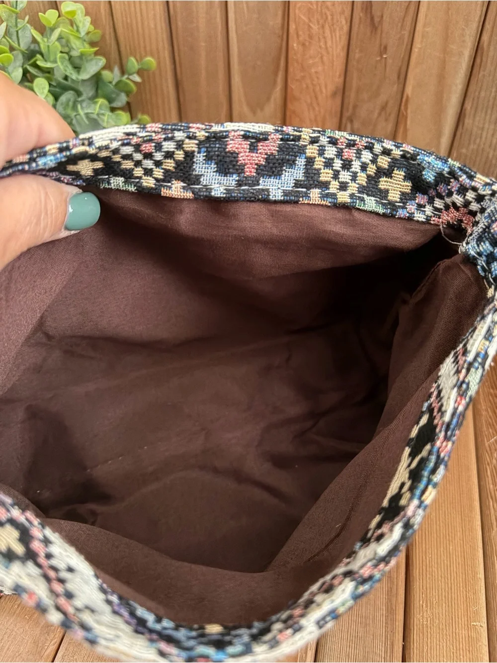 Boho Tapestry Crossbody and Convertible Shoulder Purse in Woven Geometric Print - Picture 9 of 10